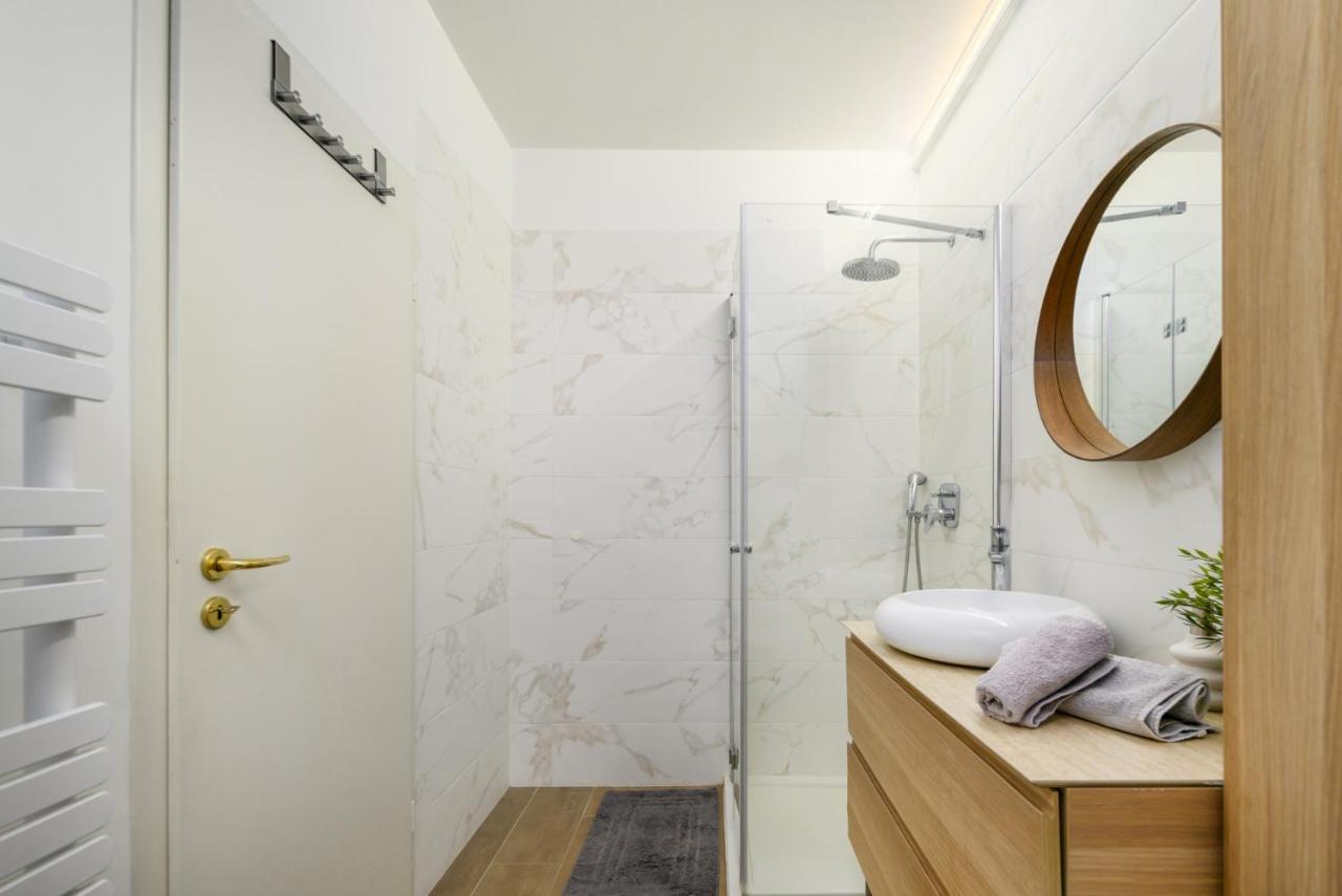 Appartamento Best Downtown Apartman Budapest Esterno foto