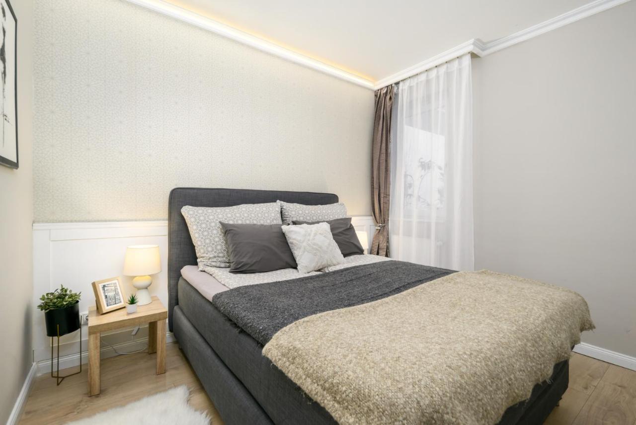 Appartamento Best Downtown Apartman Budapest Esterno foto